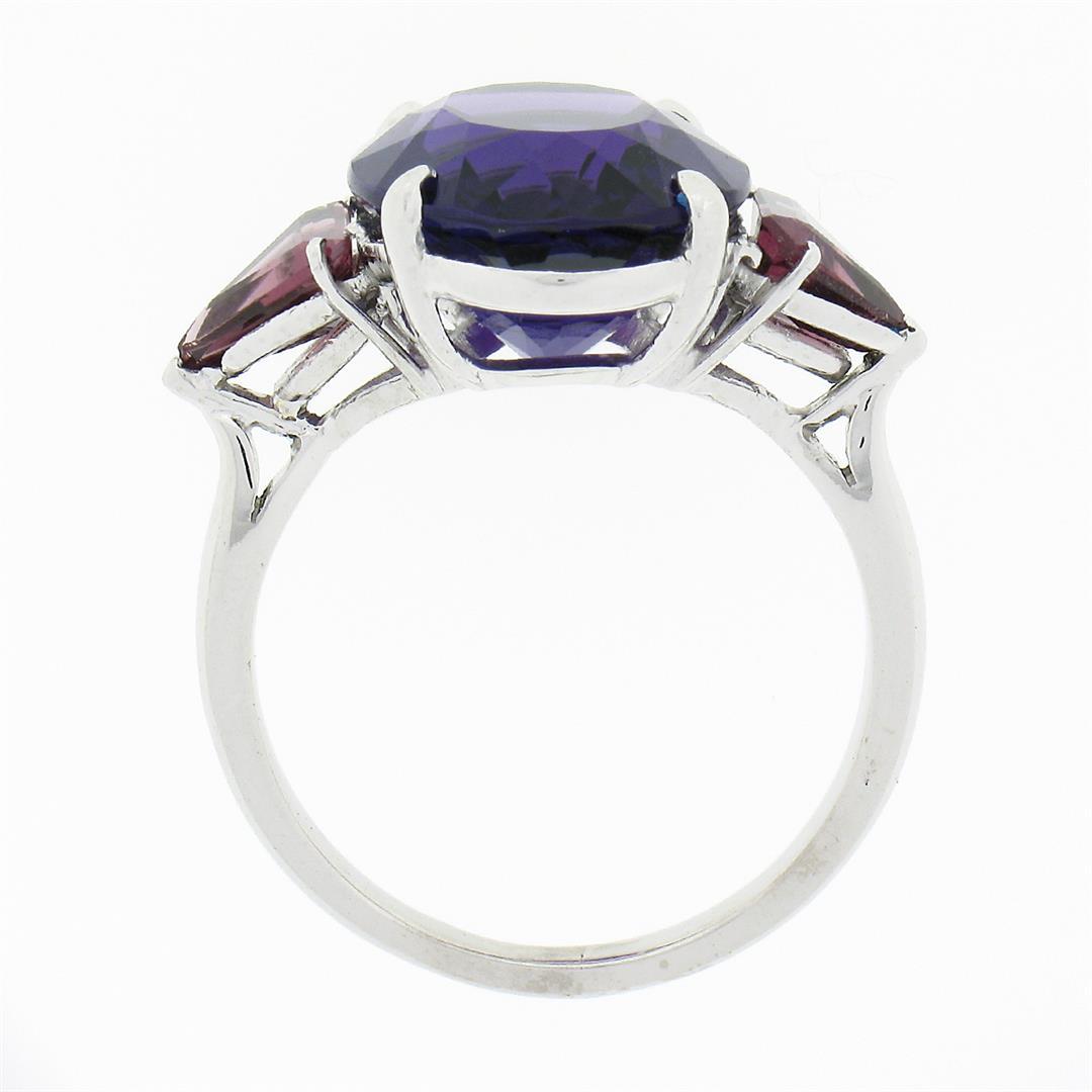 Vintage 18K Gold Large Oval Amethyst w/ Trillion Rhodolite Garnet 3 Stone Ring