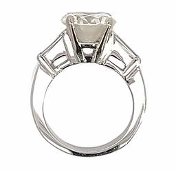 4.65 ctw Diamond Ring - 14KT White Gold