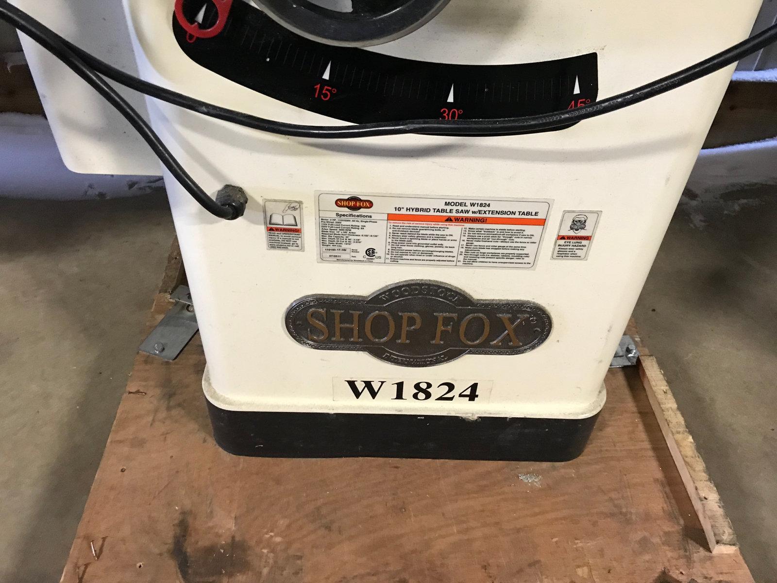 (8021) Shopfox 10 inch table saw 220 Volt single phase