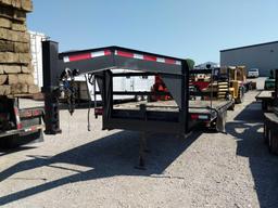 Robb Kaufman Inc. 24 foot gooseneck flatbed trailer