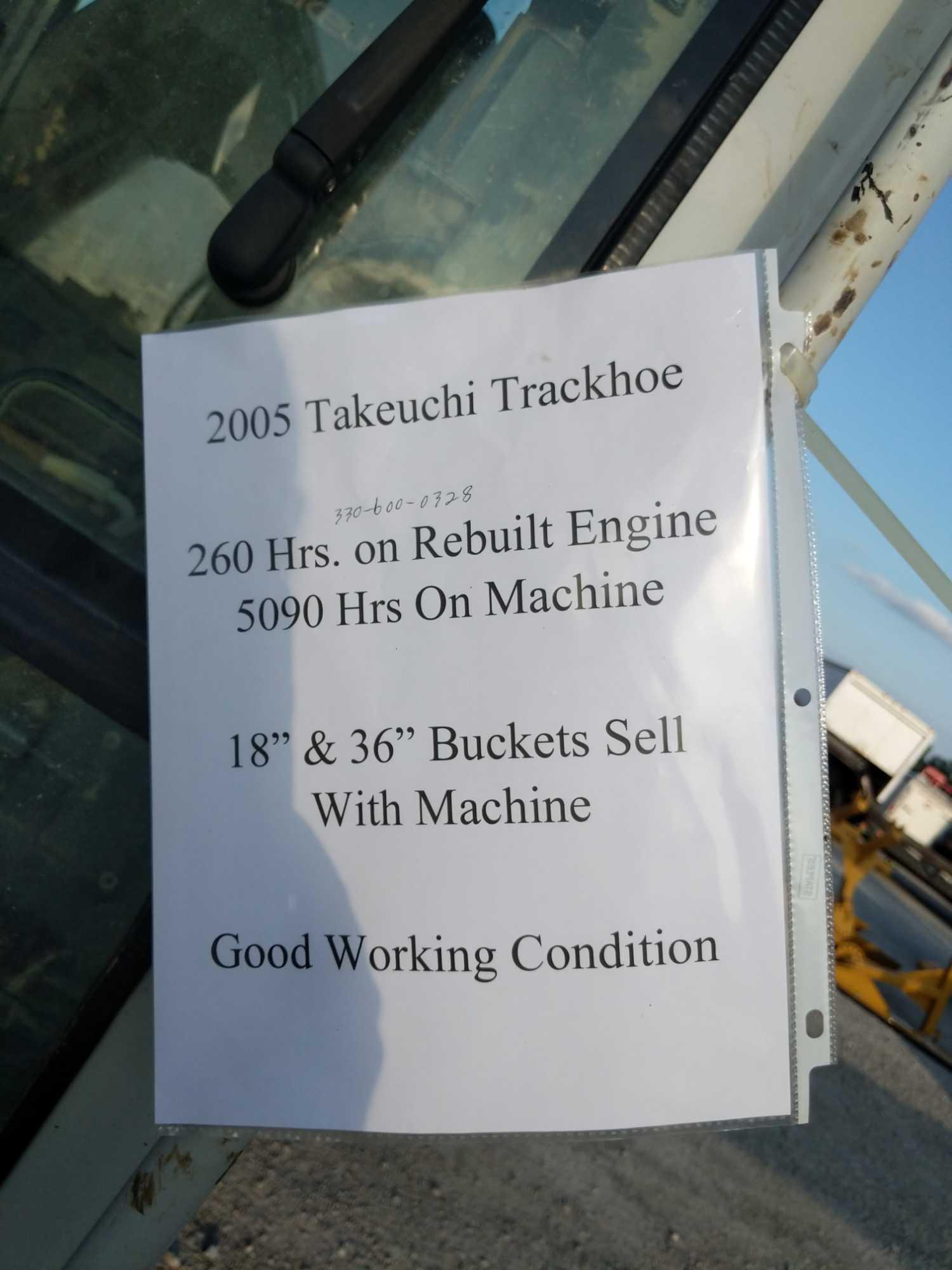 2005 Takeuchi Trackhoe