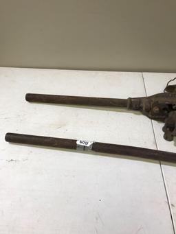 2 piece lot, Chain Wrench and a Bolt Threader