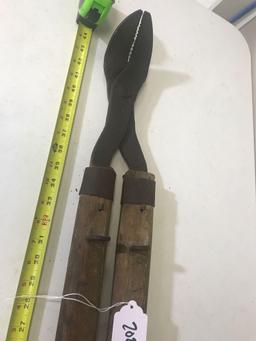 Tobacco Stalk Deadner Tongs