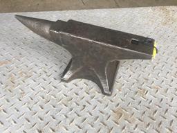 48 pound Peter Wright Patent Anvil