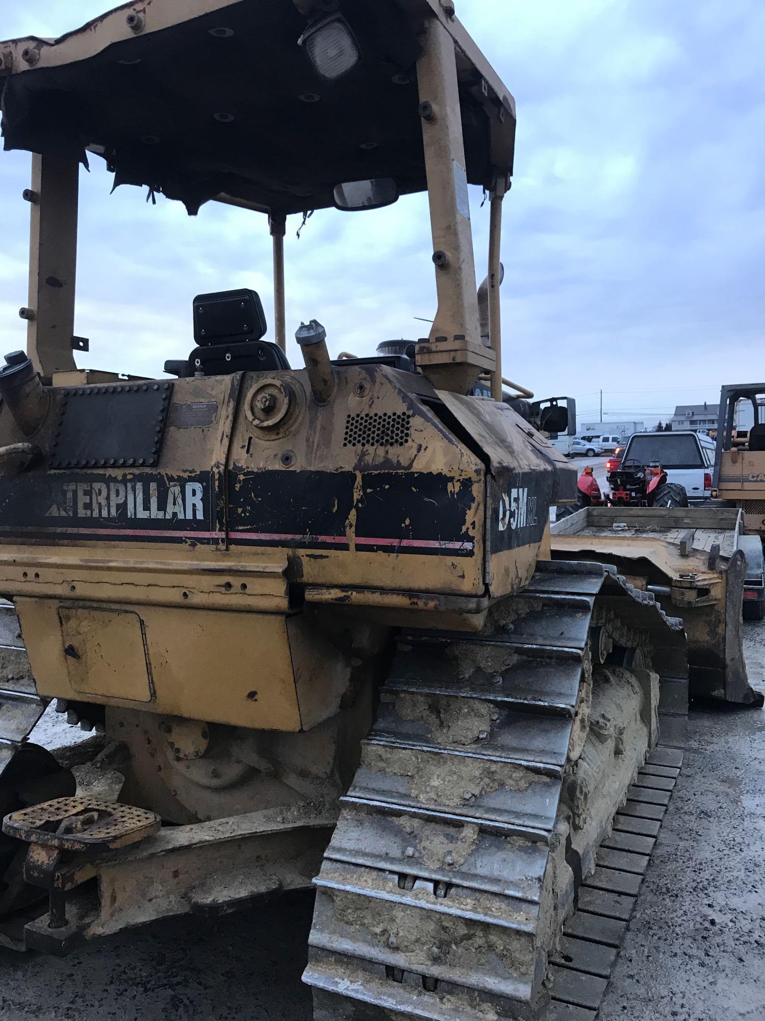 1628- 2000 Cat D5MXL Dozer, with 8036 hours and rebuilt engine