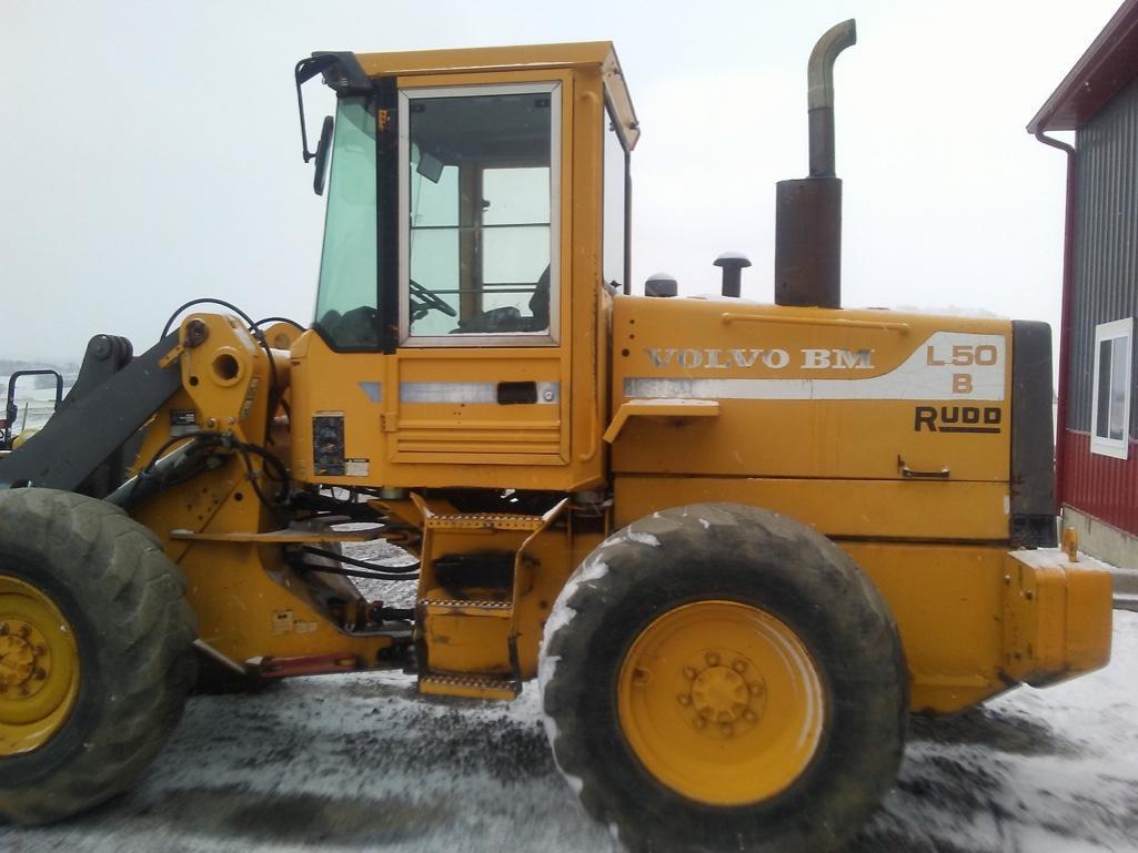 1511- 1994 Volvo L50B Loader, serial XL50BP9351X