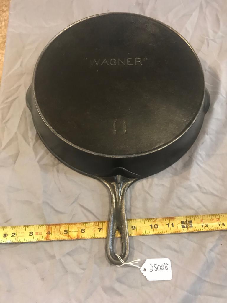 Wagner #11 Cast Iron Skillet