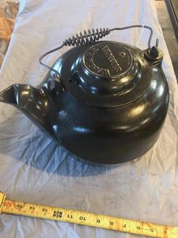 Wagner Cast Iron Tea Kettle, Gate Mark