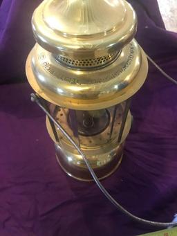 Coleman Double Mantle Lantern in gold color