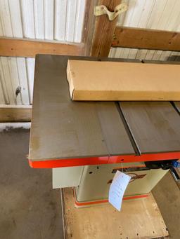 10014- Classic 10 inch Tablesaw, no motor