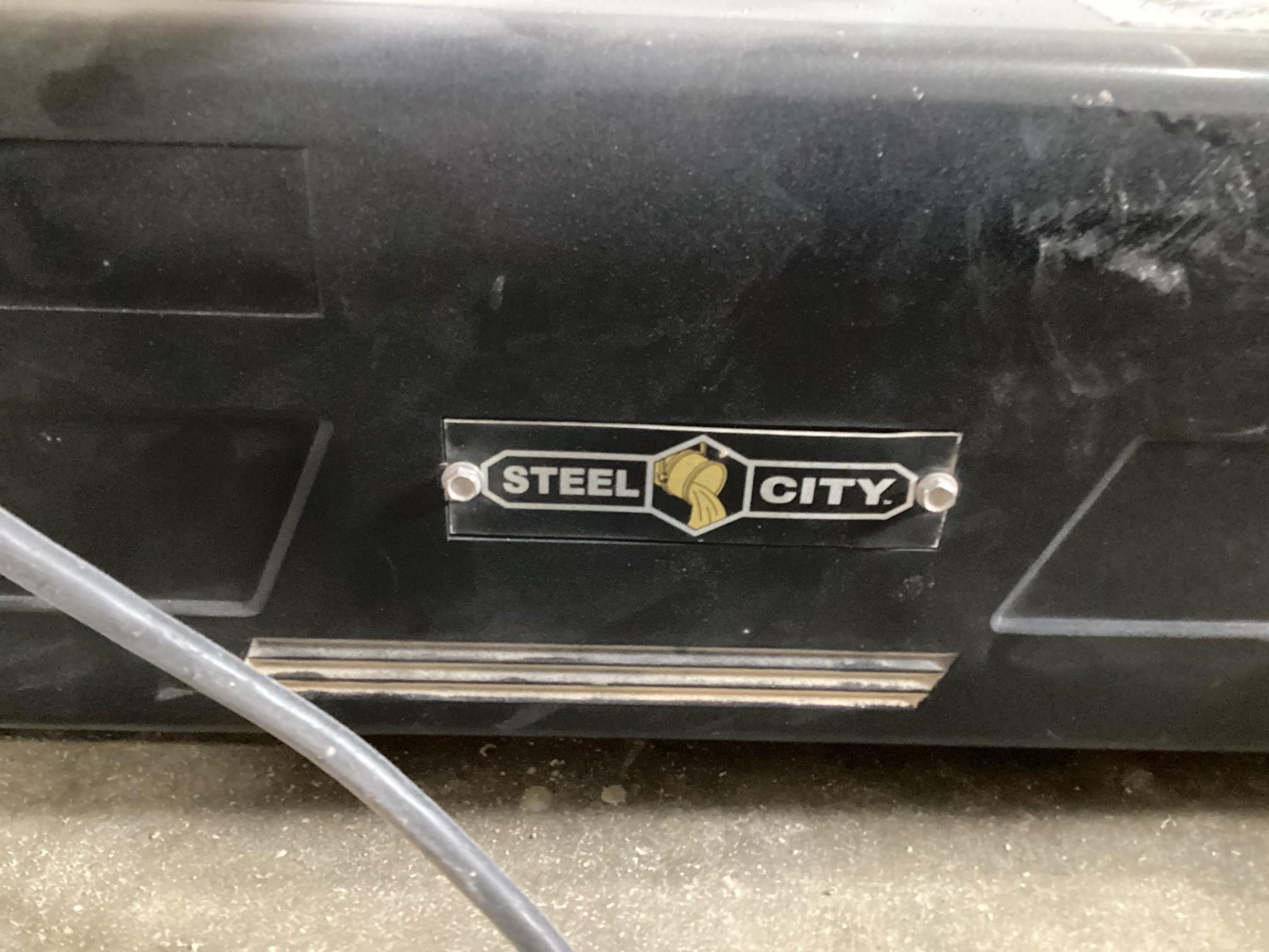 Steel City 220 Volt 4 Wheel Power Feeder with Base, In Excellent Working Condition