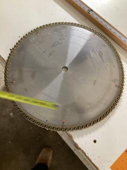 2 - 18" Everlast SPE1810A Saw Blades