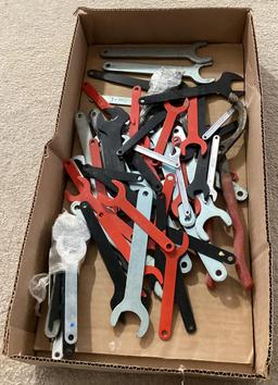 Box Lot, Power Tool Wrenches