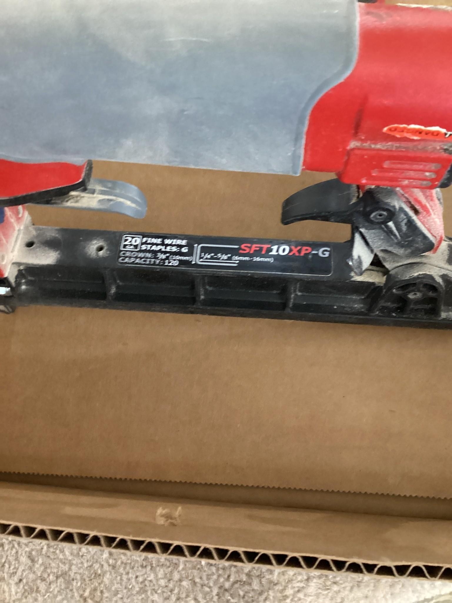 2 Senco SFT10XP Staplers 20 Ga. 3/8" Crown 1/4" to 5/8"