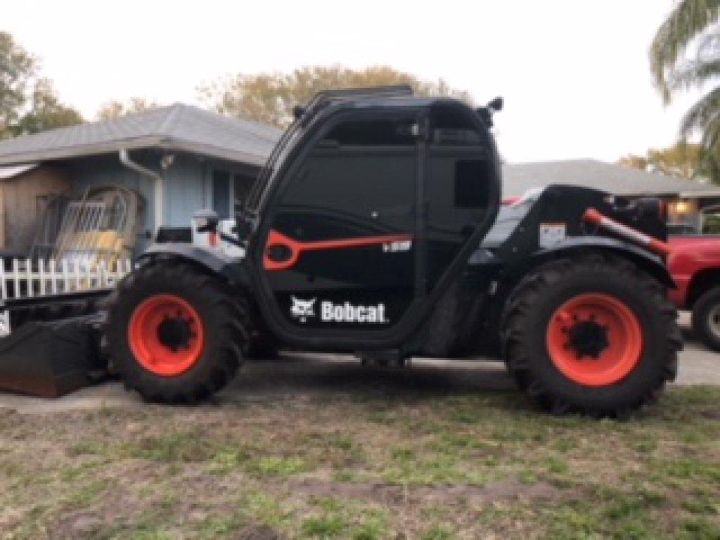 2017 Bobcat V519 Only 230 Hours