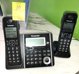 Panasonic Phone System with 3 cordless phones
