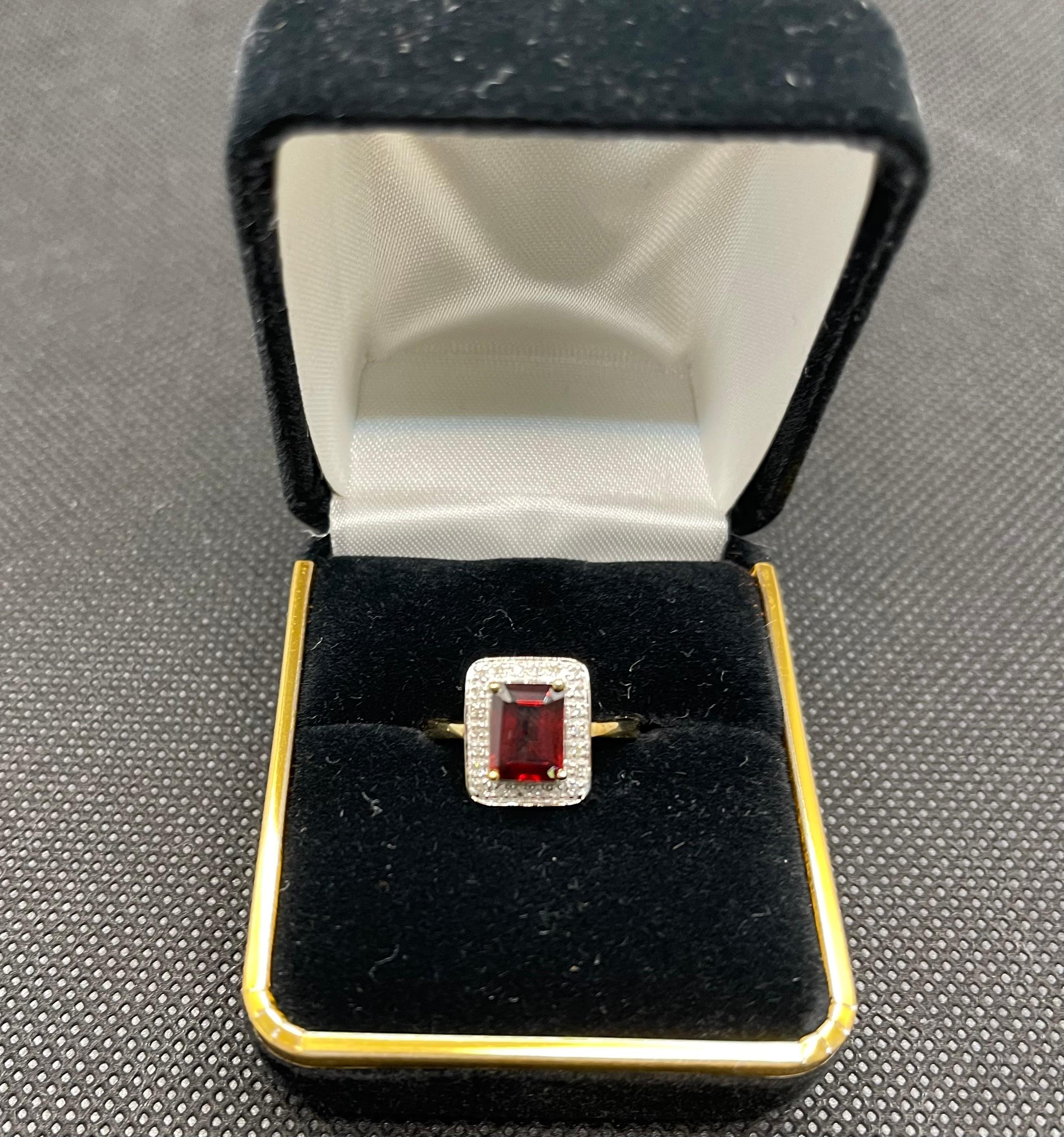 Garnet and Diamond Ring, 10K Yellow Gold , Size 6.0