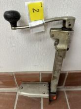 TABLE MOUNT COMMERCIAL CAN OPENER