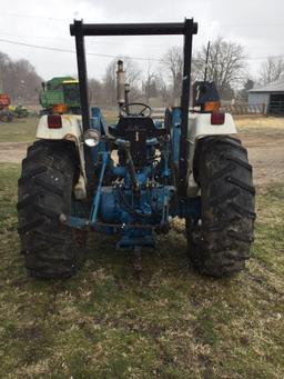 Ford 5900 Tractor loader