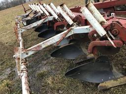 IH 700 plow