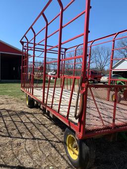 PEQUEA BALE WAGON