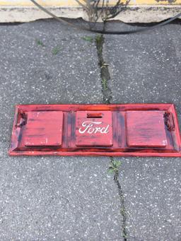 Ford tail gate