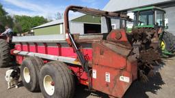 H&S 430W Manure Spreader