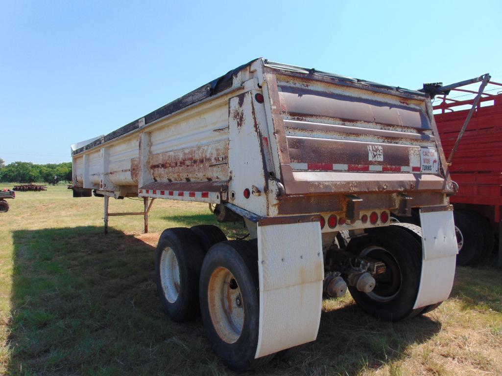 1995 Clement T/A End Dump Trailer, s/n 1c9bb38b6sm110597, s/r, Located in Marlow Yard...