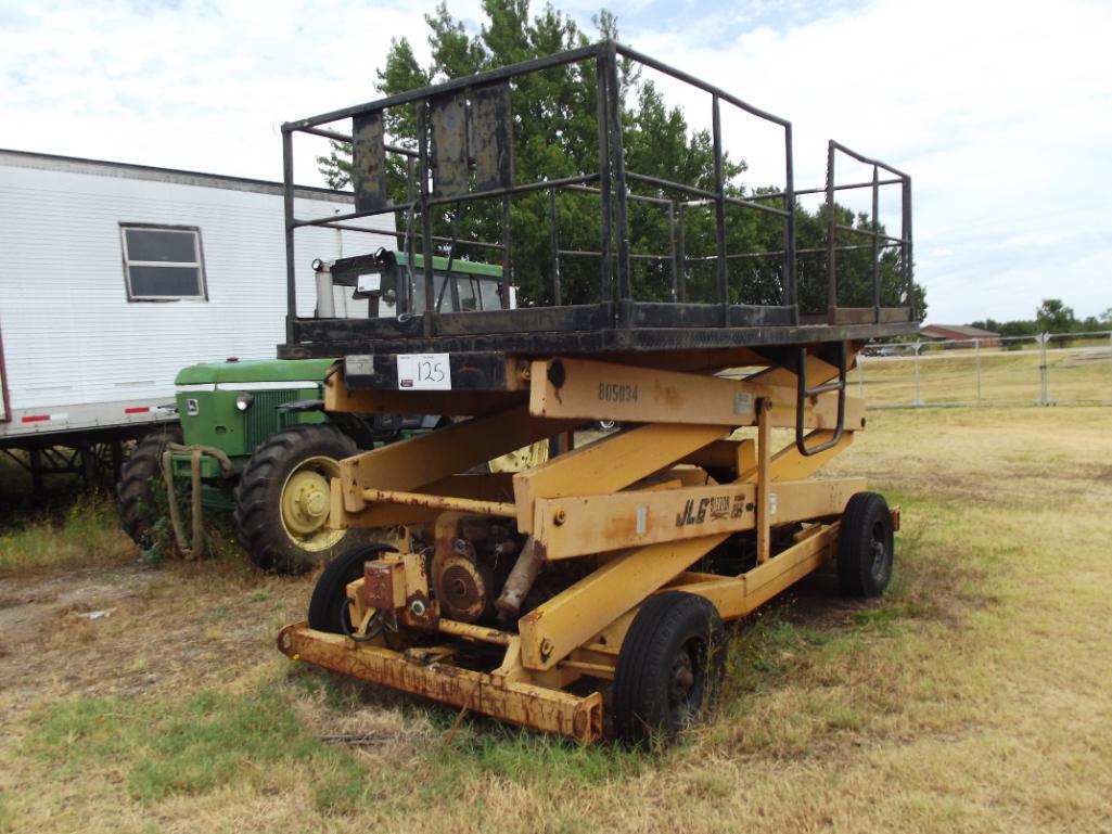 JLG 25S SCISSOR LIFT, S/N 9702818, GAS ENG, ENG TURNS OVER BUT DID NOT START