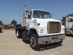 1984 FORD 9000 S/A GINPOLE TRUCK, S/N 1FDXR90W4EVA13448, CUMMINS NTC 300 ENG, 4X2 TRANS, OD READS