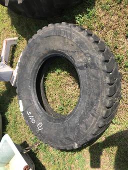 12R 22.5 TIRE