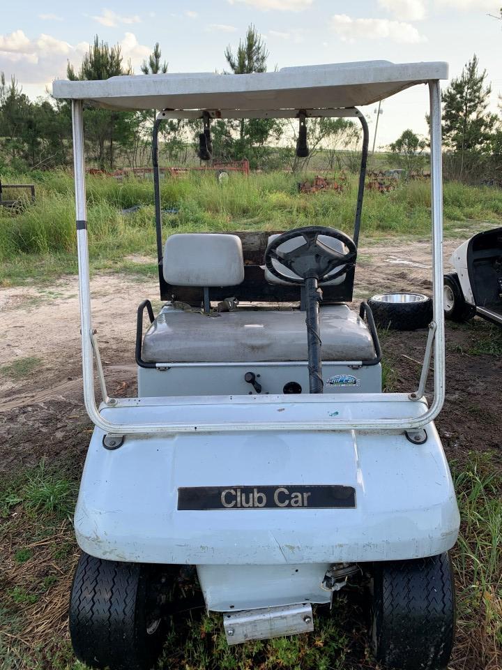 Club Car, electric golf cart - no batteries or charger, non-runner