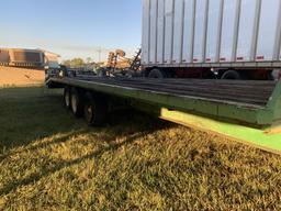 23 Ft Tri Axle Gooseneck Trailer W/ Ramps