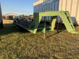 23 Ft Tri Axle Gooseneck Trailer W/ Ramps