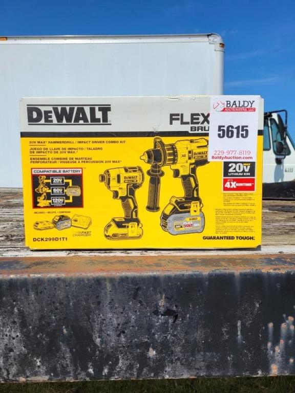 Dewalt 20v Hammer Drill/impact Driver Combo