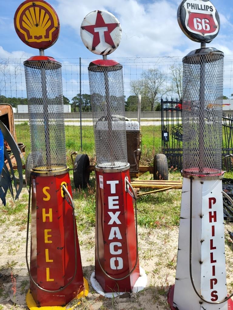 Texaco Metal Gas Pump