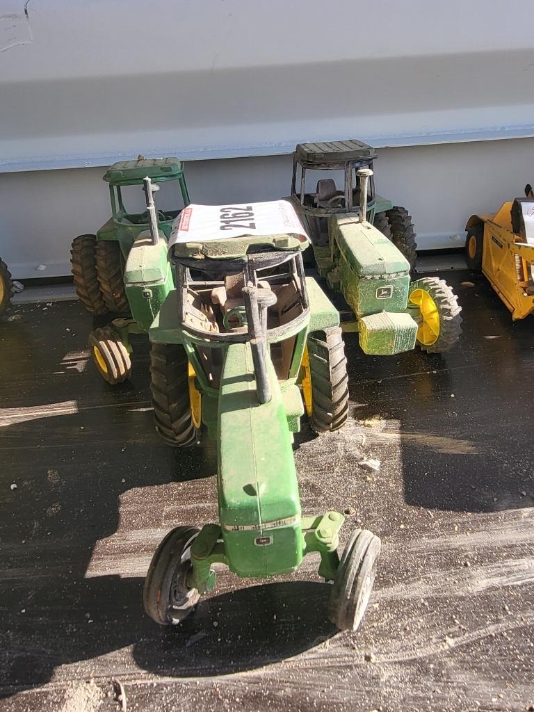 Metal Toy John Deer Skid Steer,