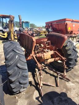 Allis Chalmers D15 Tractor