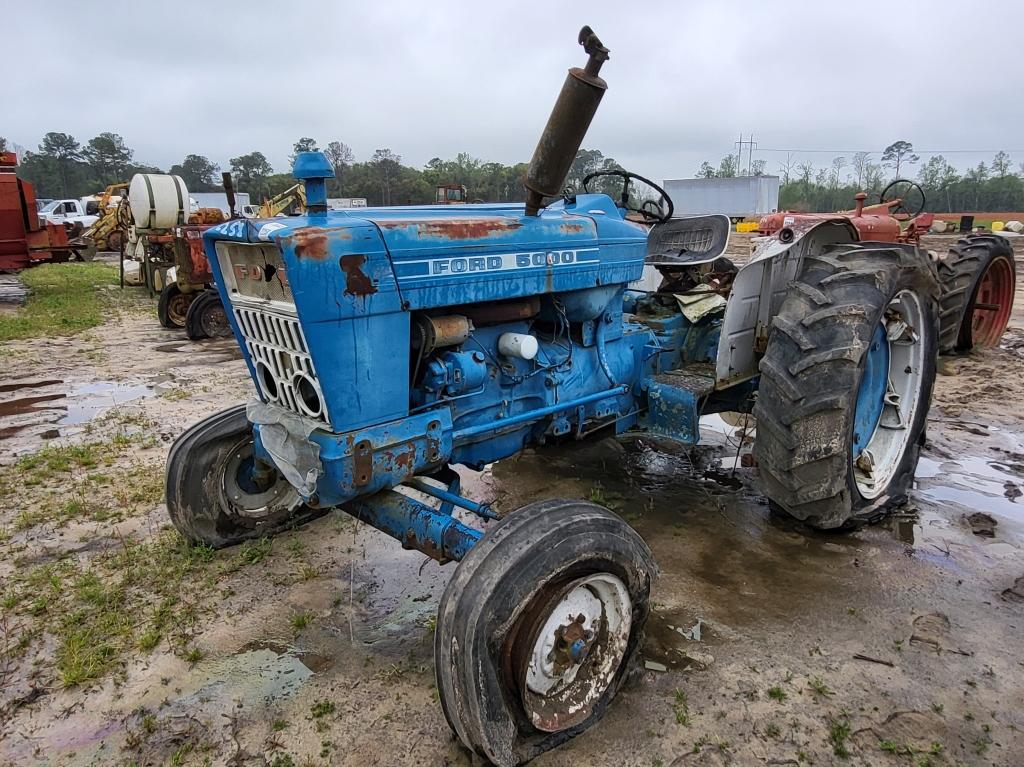 Ford 500 Tractor