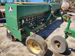 15ft John Deere Grain Drill Lift Type