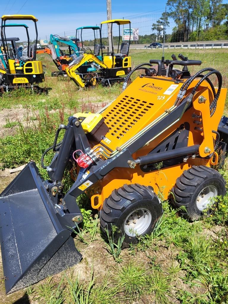 Mini Skid Steer Loader, Landhonor, Unused