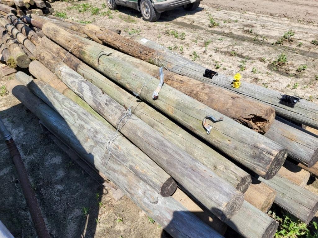 (22) Wooden Posts