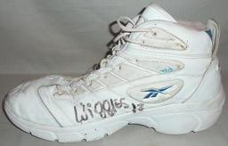 -Harlem Globetrotters- Game-Used Signed/Autograph Basketball Sneakers w/LOA