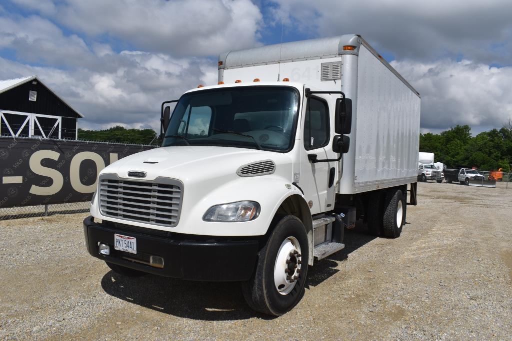 2012 FREIGHTLINER BUSINESS CLASS M2 106 15048