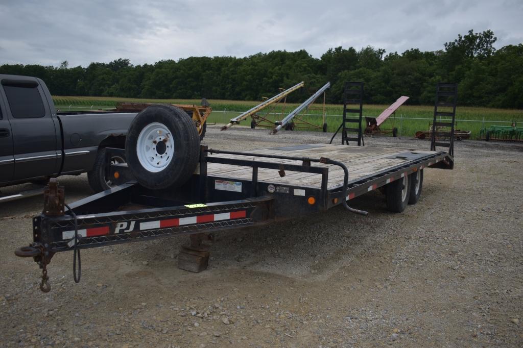 2016 PJ, deckover trailer, 22ft, 15721