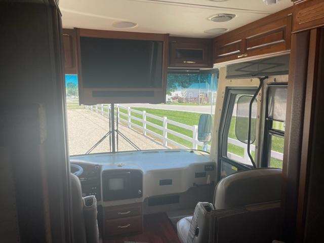 2005 HOLIDAY RAMBLER NEPTUNE 38PBD 15725