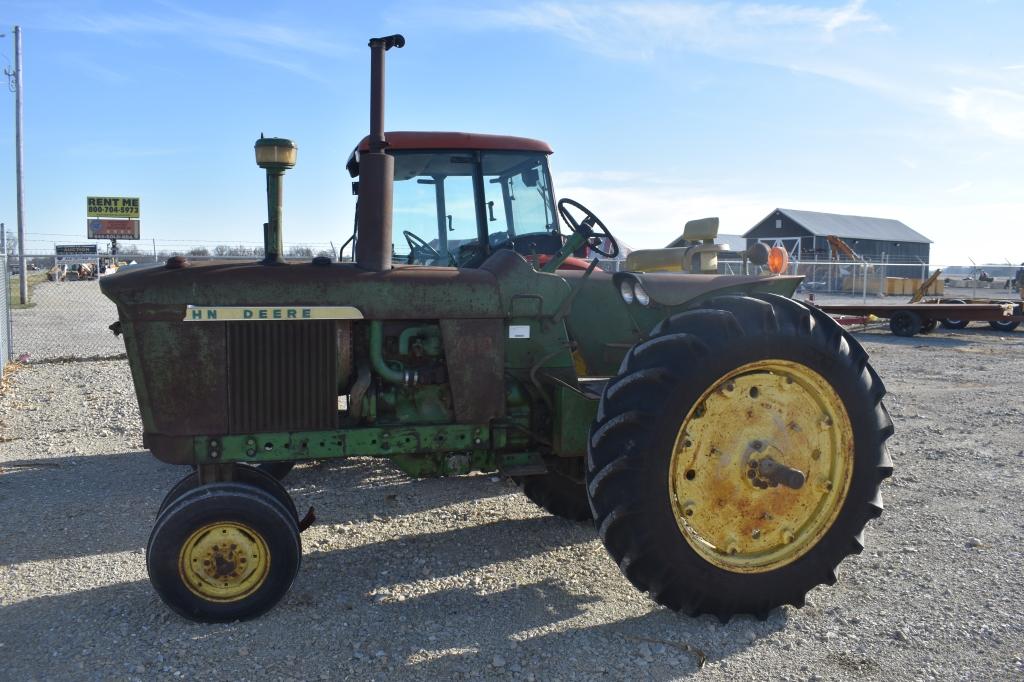 1961 JD 3010, approx 6,628 hrs, second tach  installed, gas engine, narrow