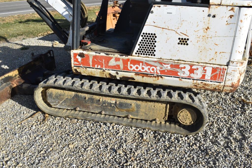 1998 BOBCAT 331, approx 4,000 hrs, (hour  meter not accurate) 1 bucket, aux