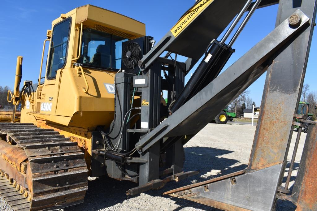 2003 DEERE 850C W XLTII, 10,313 hrs, 6 way  blade, 12ft. blade, 30in. track