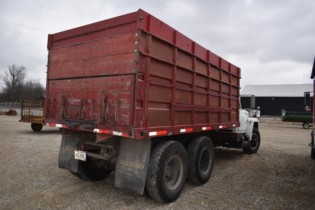 1975 International Loadstar 1800, 49,223  miles, manual transmission, 16ft